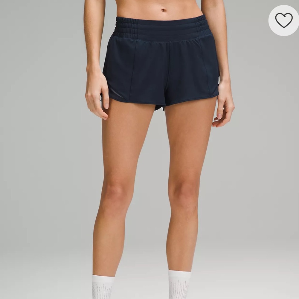 Lululemon black lined shorts 2.5” size 4